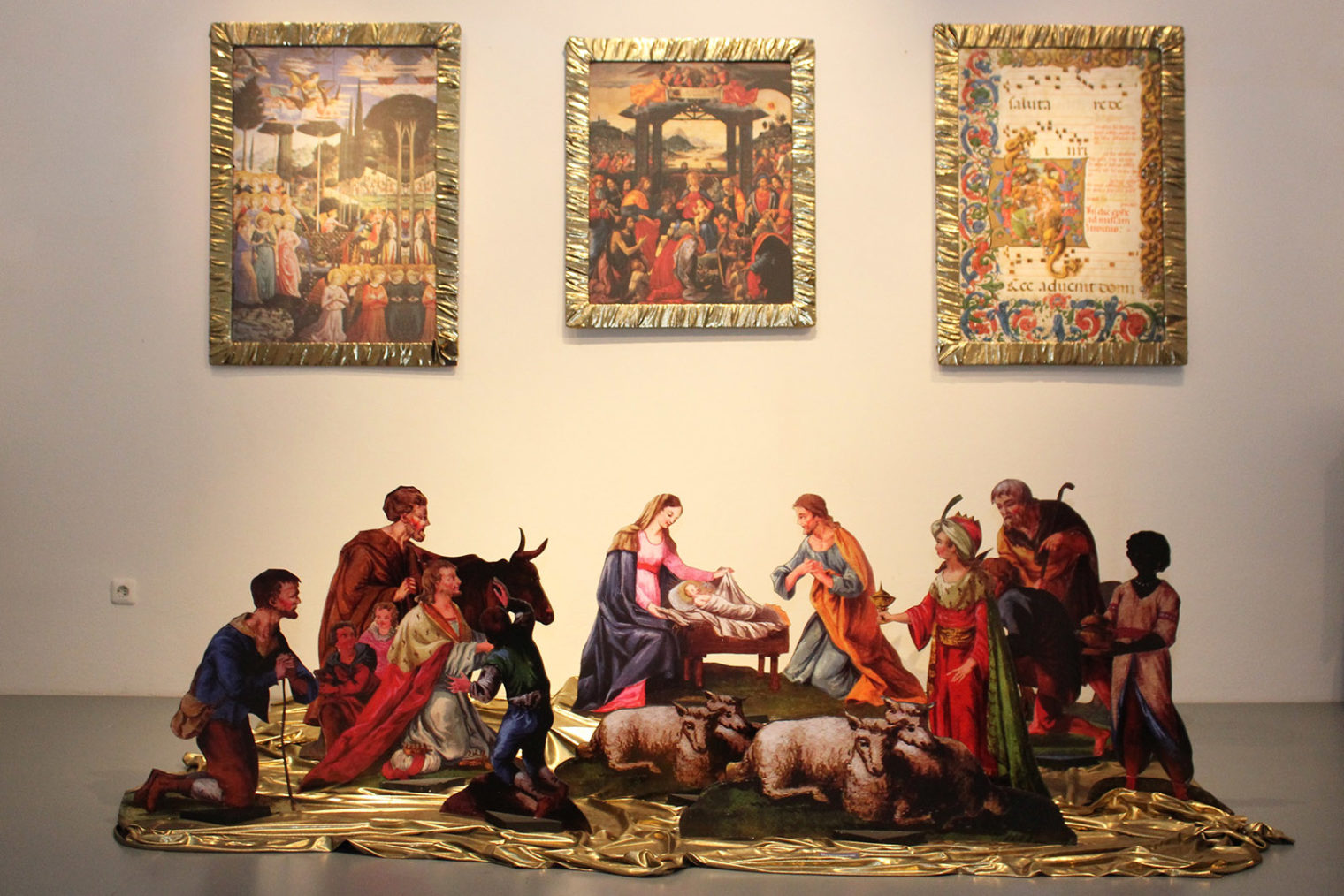 paper nativity sets at the Nativity scenes exhibition 2017